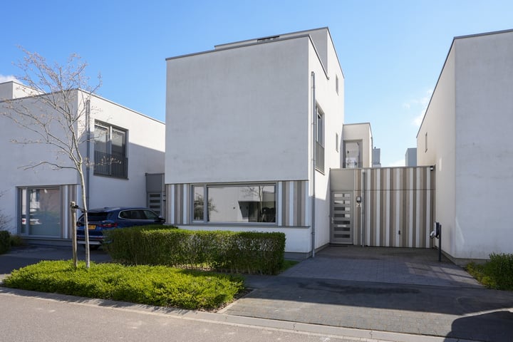 Teunisbloem 21 in Eijsden foto