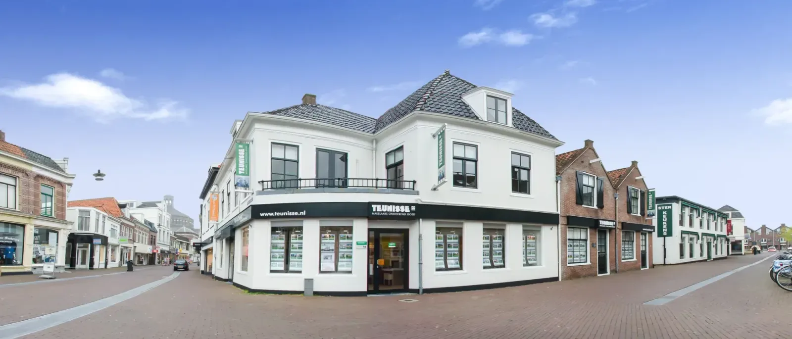 Team foto van Teunisse Makelaars van Purmerend