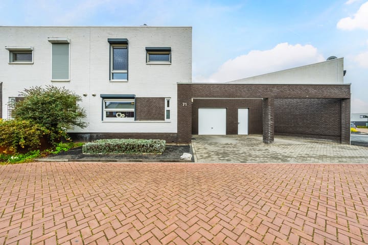 Thaalweg Oost 71 in Echt foto