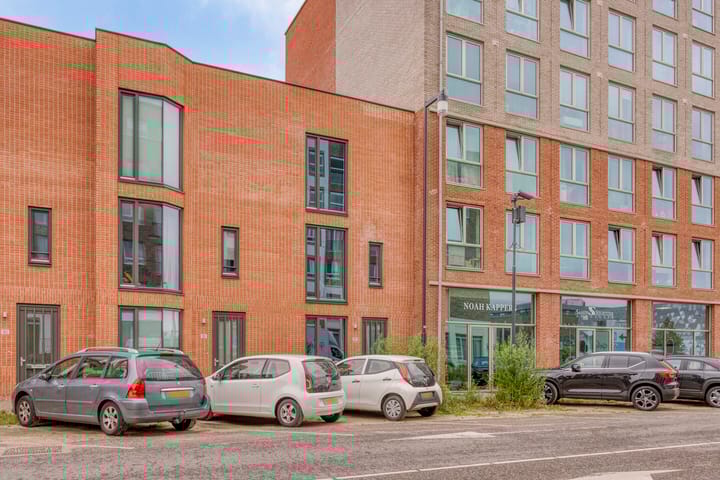 Theo Dobbestraat 187 in Lent foto