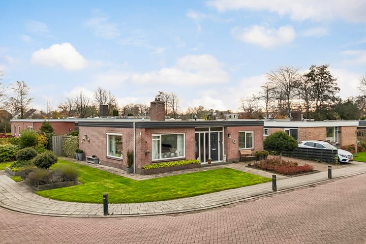 Thiedamawei 10 in Damwâld foto