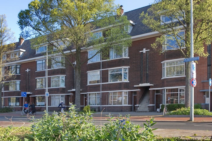 Thorbeckelaan 15 in 's-Gravenhage foto