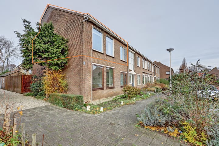 Thorbeckestraat 48 in Hendrik-Ido-Ambacht foto