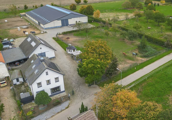 Thuserhof 22 in Roermond foto