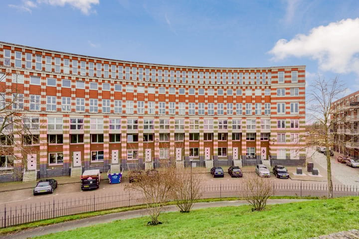 Timpaanstraat 12 in Helmond