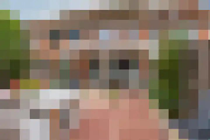 Titanium 32 Rhoon thumbnail 39