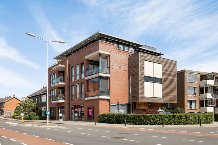 Titus Brandsmastraat 112 in Oldenzaal foto