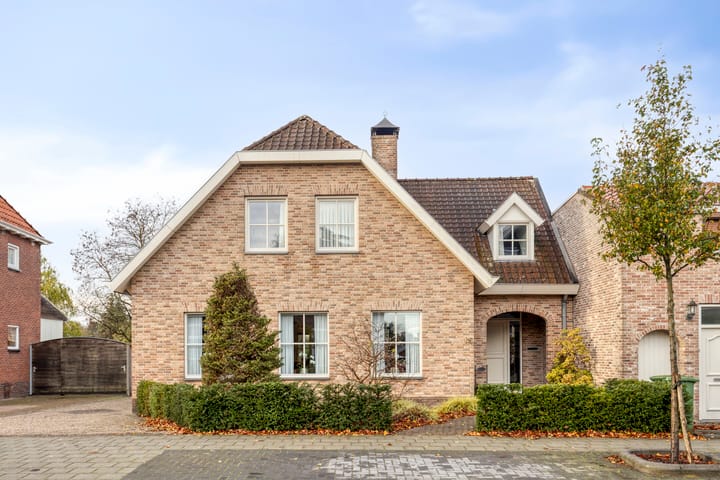 Tivoliweg 65 in Hulst foto