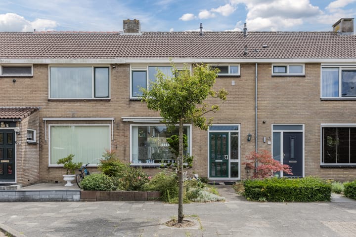 Tjalkstraat 24 in Purmerend foto