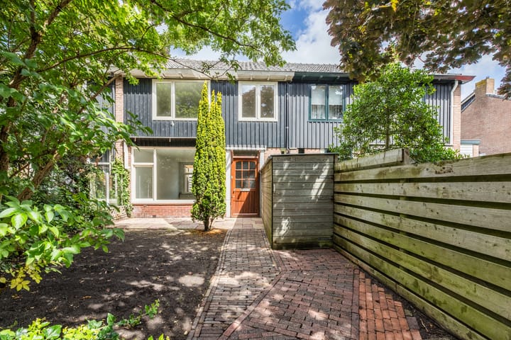 Tjipke Visserweg 23 in Bergen (NH) foto