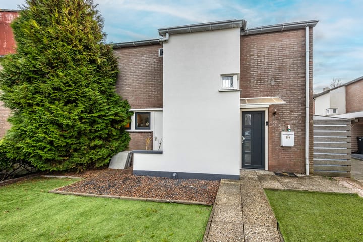 Tolheksbos 184 in Hoofddorp