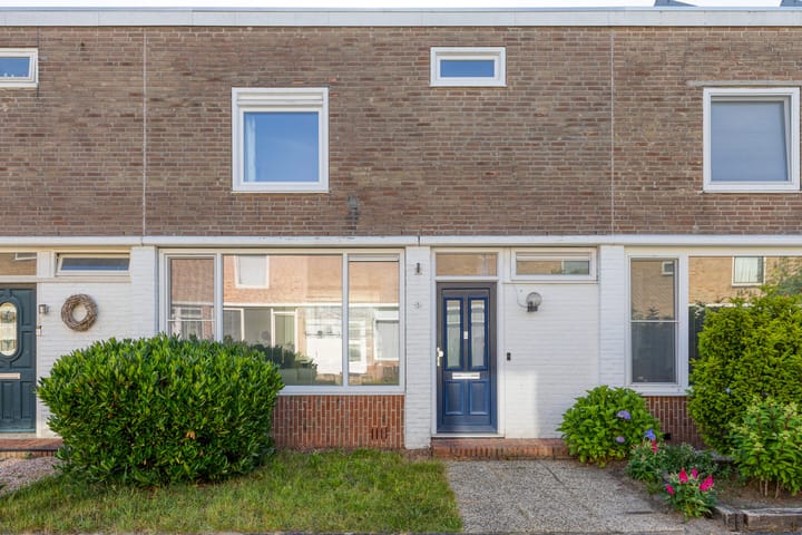 Tollensstraat 5 in Hoogezand foto