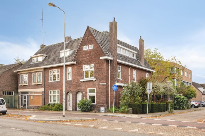 Tongelresestraat 439 in Eindhoven foto