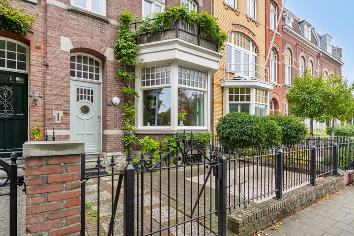 Tongerseweg 42 in Maastricht foto