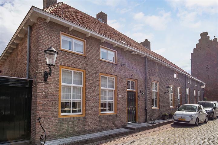 Torenstraat 19 in Megen foto