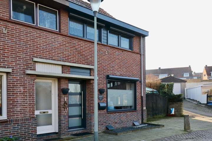 Torenstraat 7 in Brunssum foto