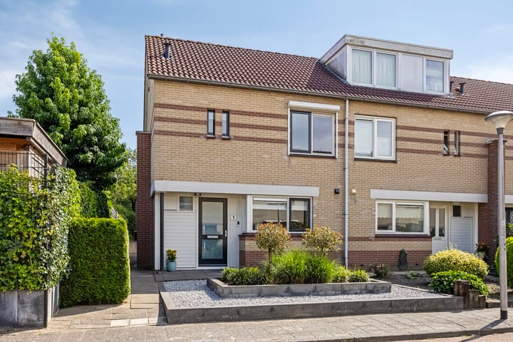 Foto van woning Trombonelaan 1, Oldenzaal