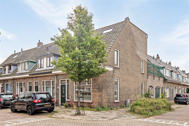 Trompstraat 77 in Leiden foto