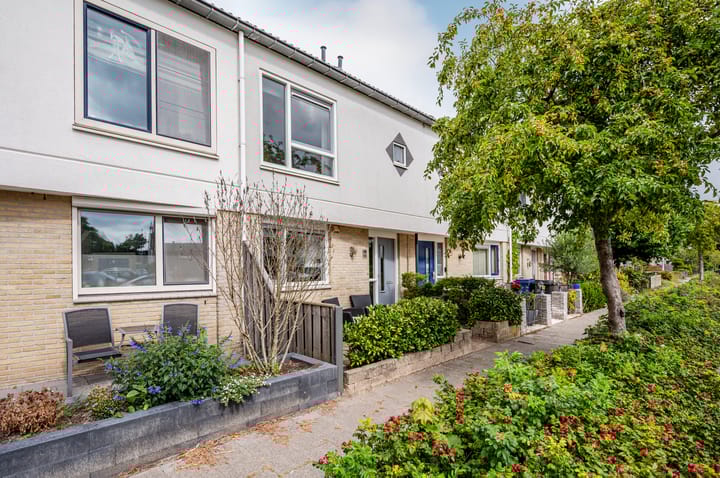 Truffautstraat 48 in Almere foto