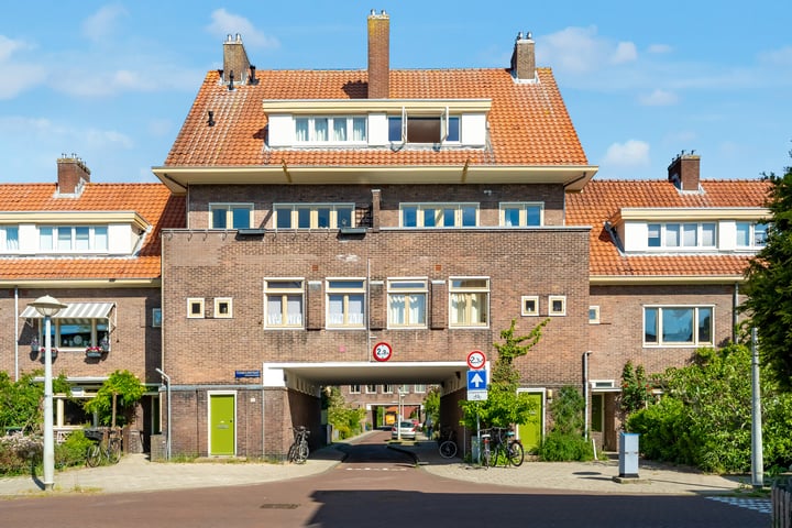 Tuinbouwstraat 120 in Amsterdam foto