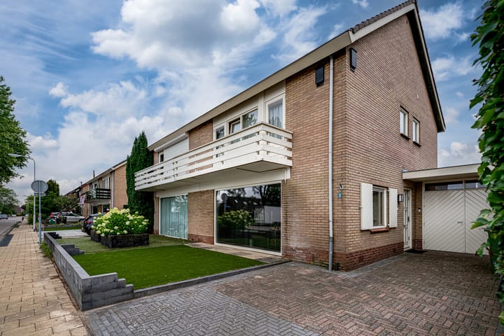 Tulpenstraat 2 in Didam foto