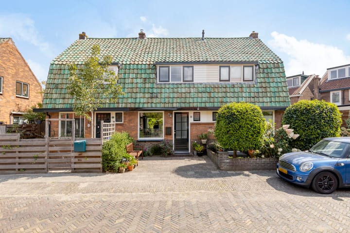 Tulpstraat 23 in Baarn foto