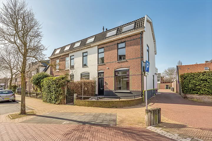 Tulpstraat 63A in Hilversum