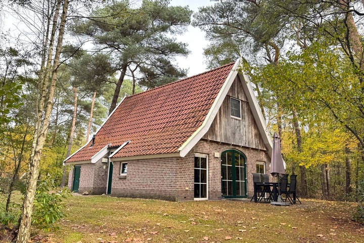 Tunnelweg 7-78 in Haarle foto