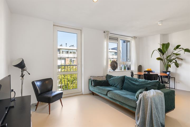 Tweede Atjehstraat 3E in Amsterdam foto