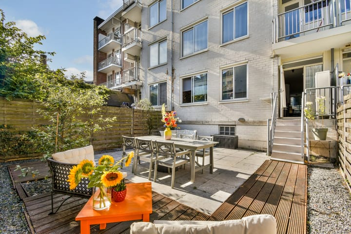 Tweede Jacob van Campenstraat 155A in Amsterdam foto