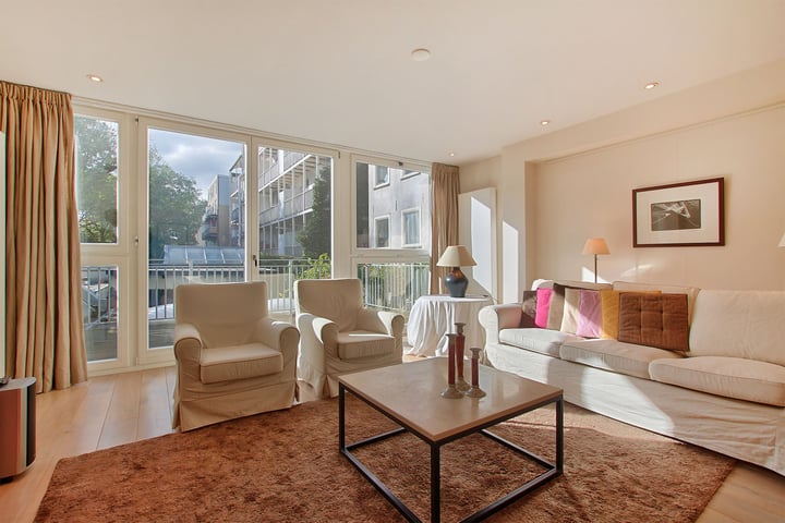 Tweede Van der Helststraat 22-1 in Amsterdam foto