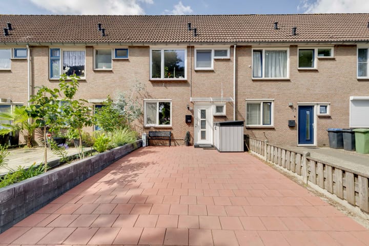 Twentehof 33 in Helmond foto