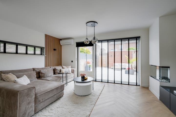 Ubachsberg 16 in De Meern foto