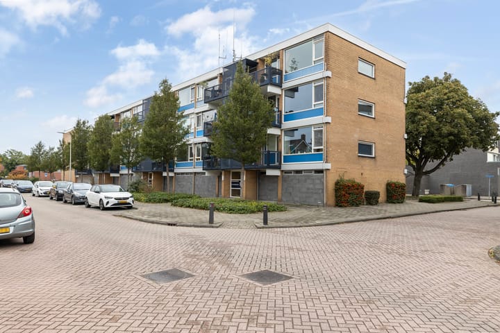 Uilenvliet 11 in Zwijndrecht foto