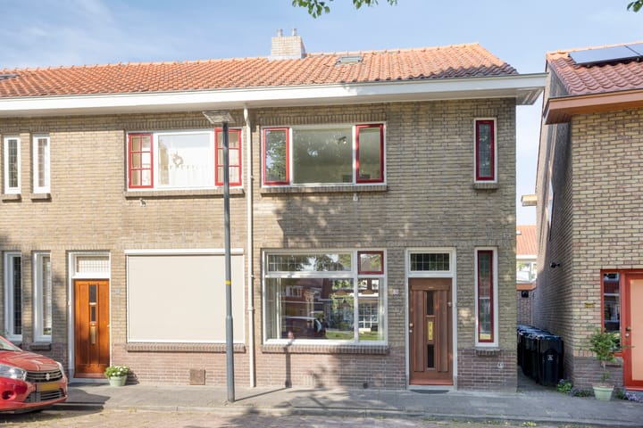 Uitenhage de Miststraat 25 in Kampen foto