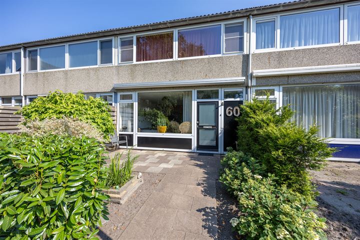 Ulbe van Houtenstrjitte 60 in Gytsjerk foto