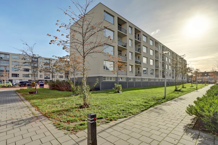 Uranusstraat 13D in Spijkenisse foto