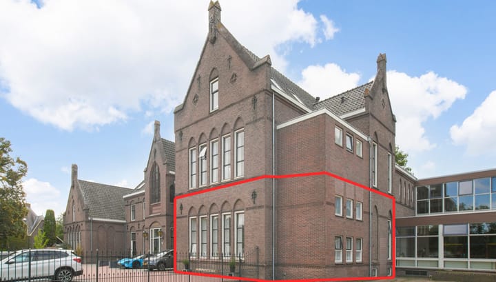 Utrechtsestraatweg 4-8 in Nieuwegein foto