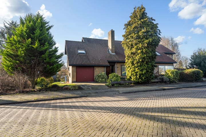 V.d. Duijn van Maasdamlaan 4 in Woerden