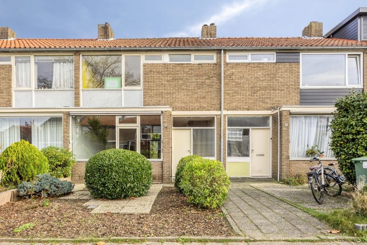 Vaartbossen 14 in Breda foto