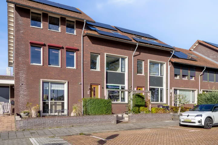 Foto van woning Valeriaan 95, Puttershoek