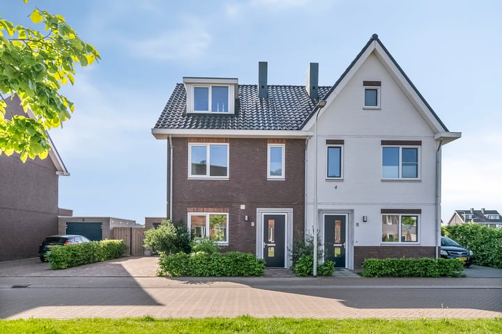 Valkappel 32 in Herveld foto