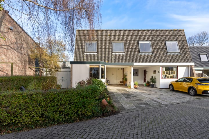 Valkenierstraat 32 in Alkmaar foto