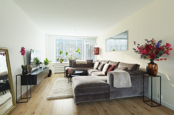 Van Anrooystraat 387 in Ridderkerk