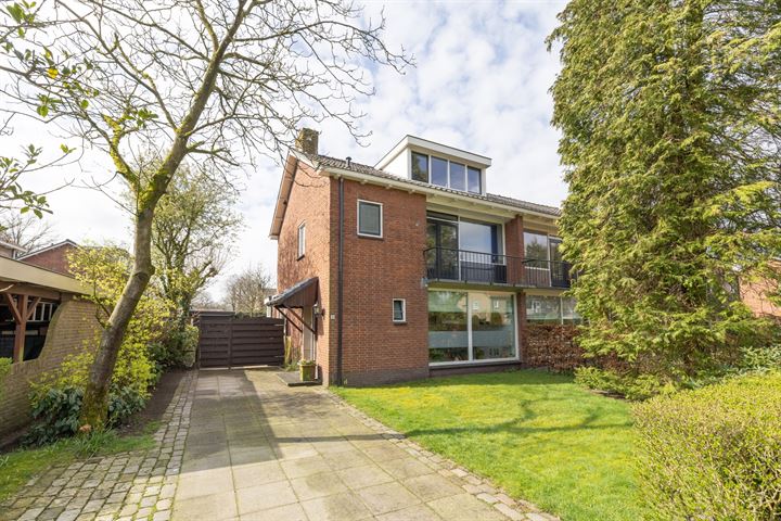 van Bijnenlaan 12 in Driebergen-Rijsenburg foto