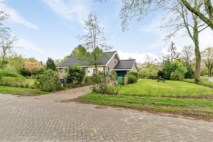 van Blankenheimlaan 2 in Rolde foto