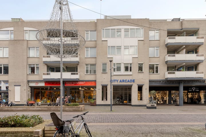 Van Boetzelaerstraat 17 in Alphen aan den Rijn foto