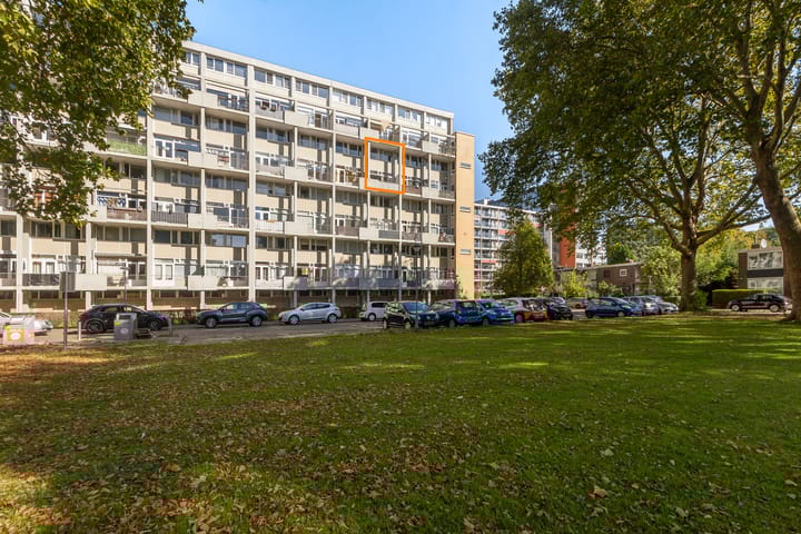 Van Bosseplantsoen 112 in Dordrecht foto