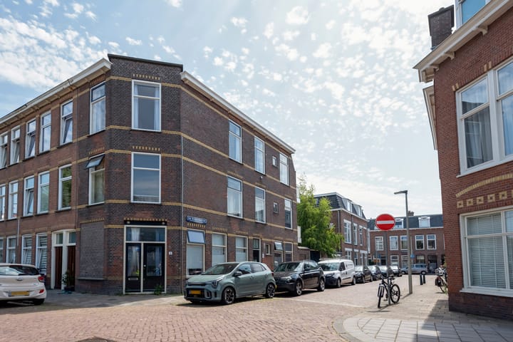Van Brederodestraat 1B in 's-Gravenhage foto