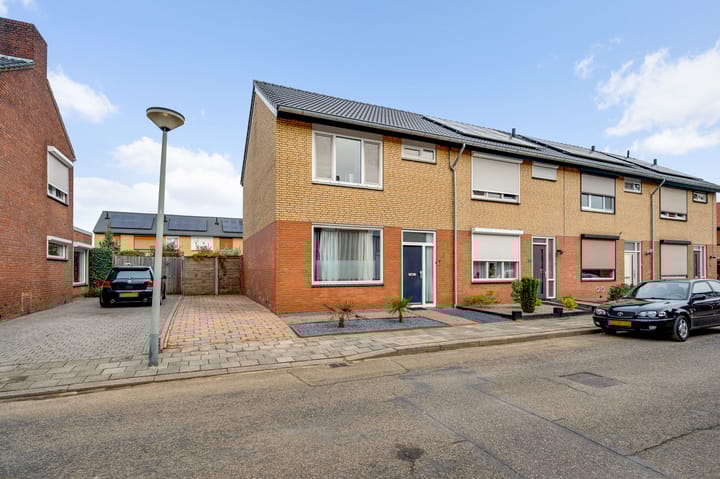 Van Cuykweg 3 in Herten foto